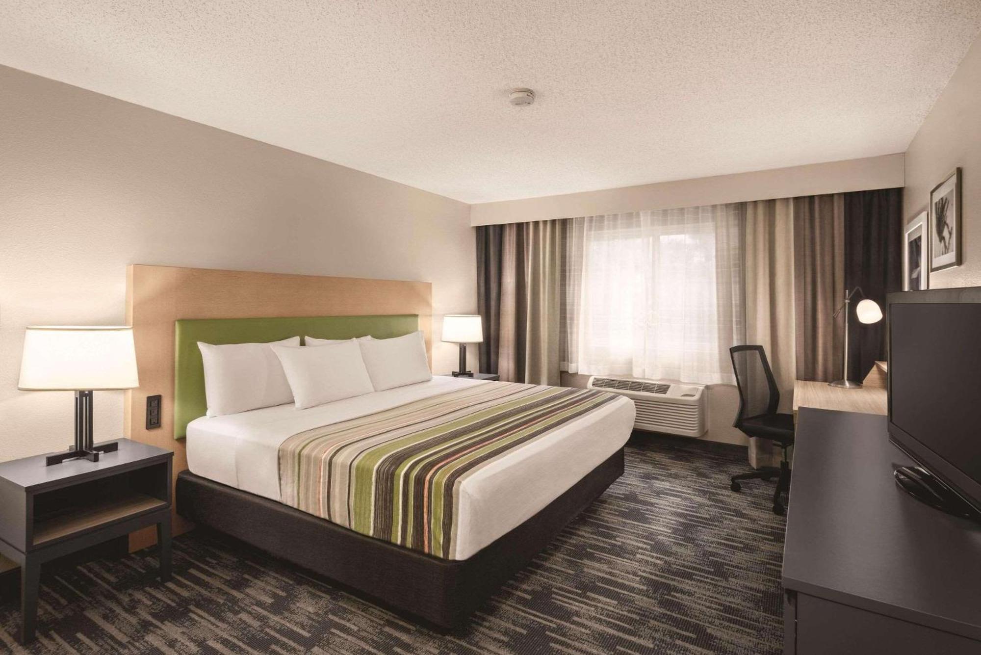 Country Inn & Suites By Radisson, Northfield, Mn Экстерьер фото