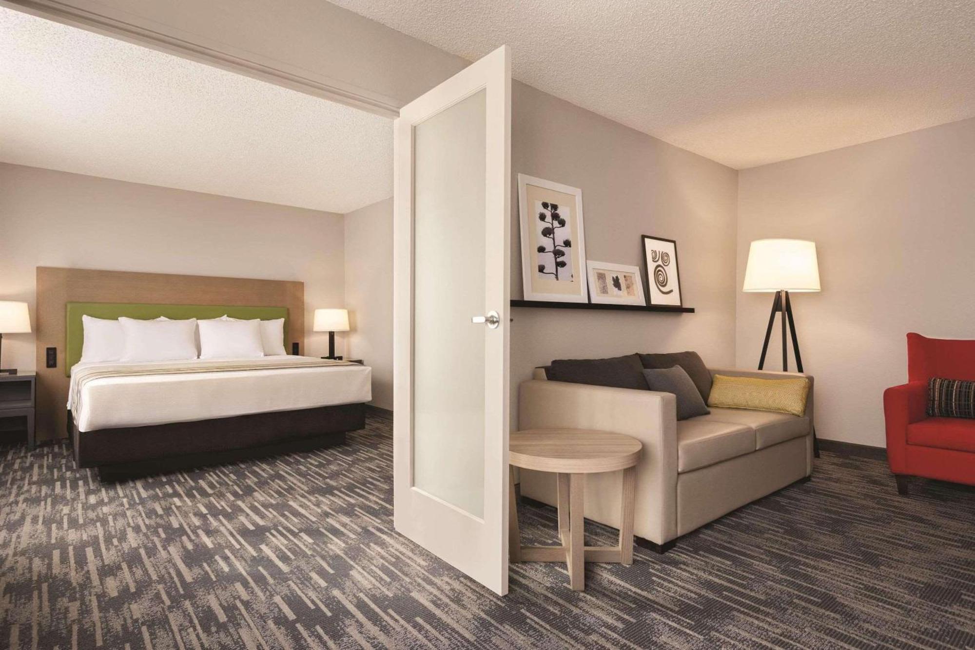 Country Inn & Suites By Radisson, Northfield, Mn Экстерьер фото